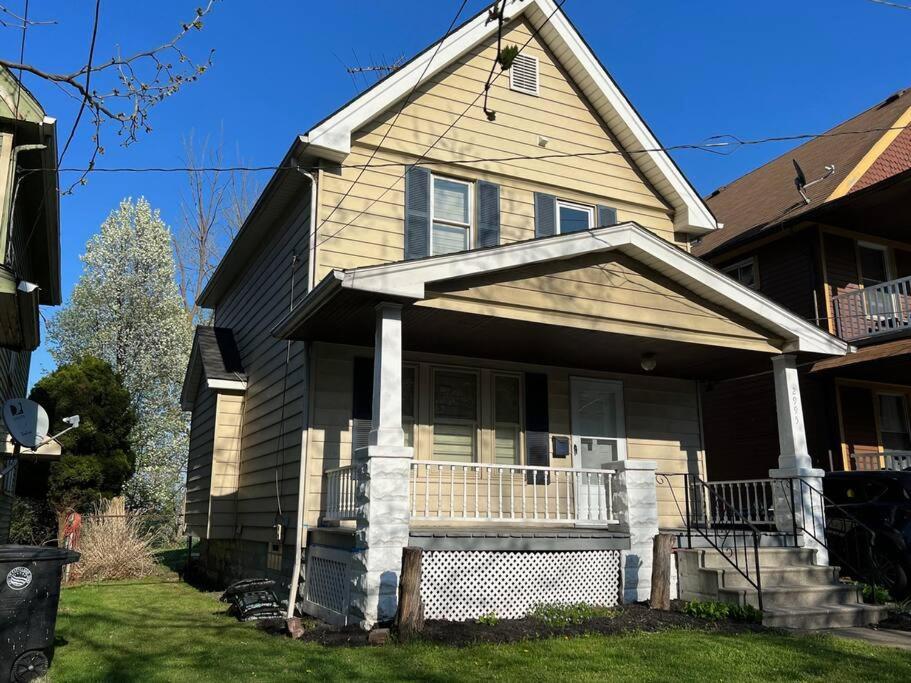 Trendy In Tremont, Cle Apartment Кливланд Екстериор снимка